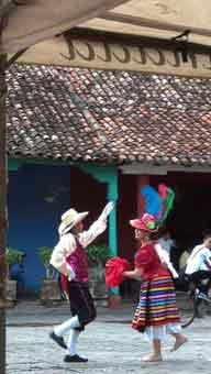 Baile tradicional por Nicaragua